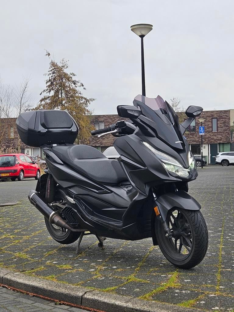 Honda Forza 125 2023 – Full opties – Topstaat, Motoren, Scooter, Nieuw, Particulier, 125 cc