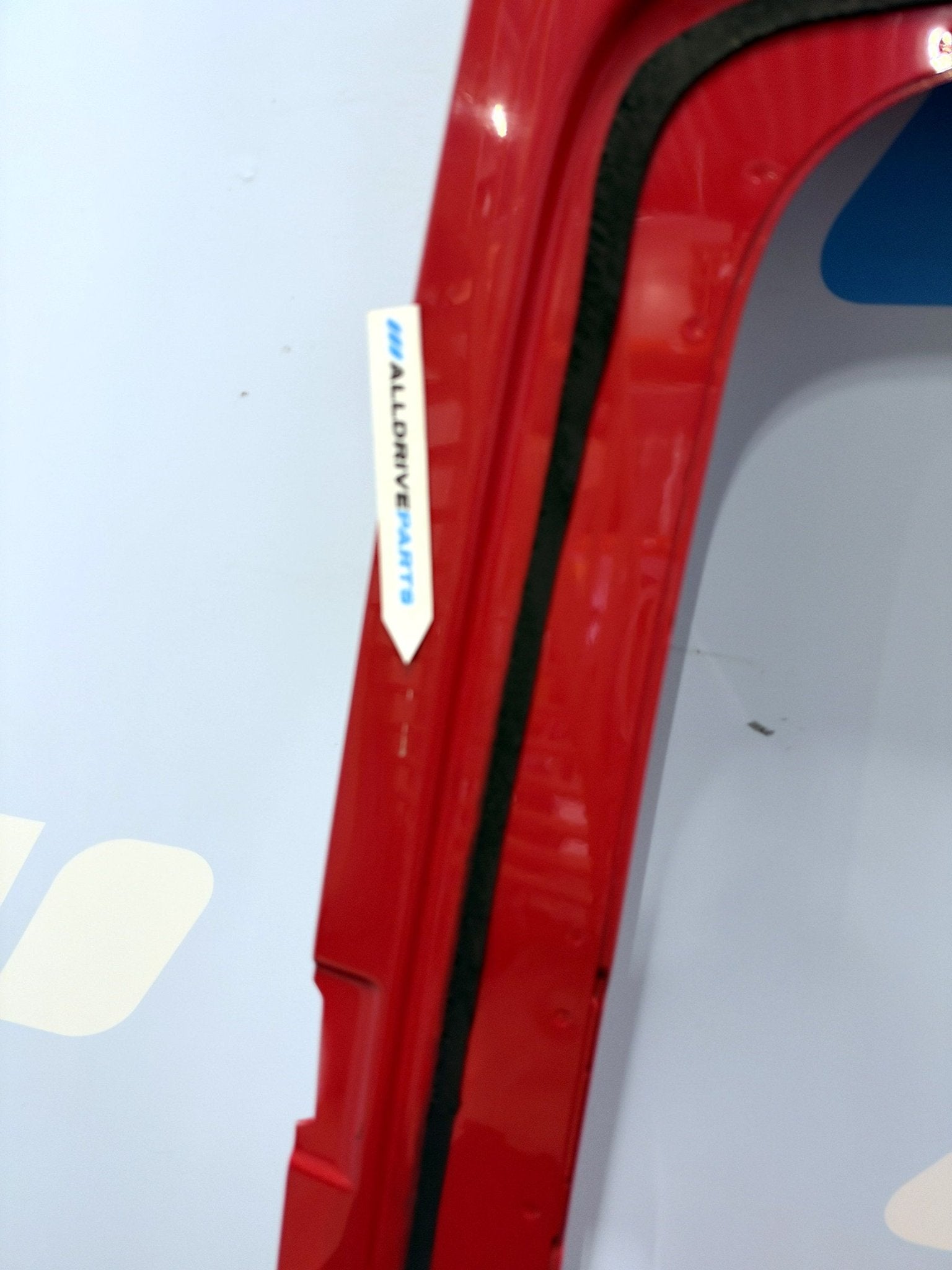 Volkswagen Crafter porte arrière gauche H2 rouge 2006-2015, Arrière, -, Haillon arrière, Utilisé