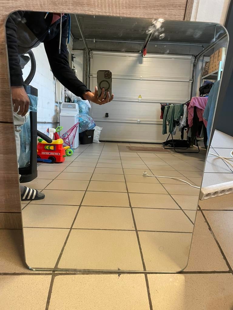 Moderne LED-badkamerspiegel te koop, Ophalen of Verzenden, Zo goed als nieuw