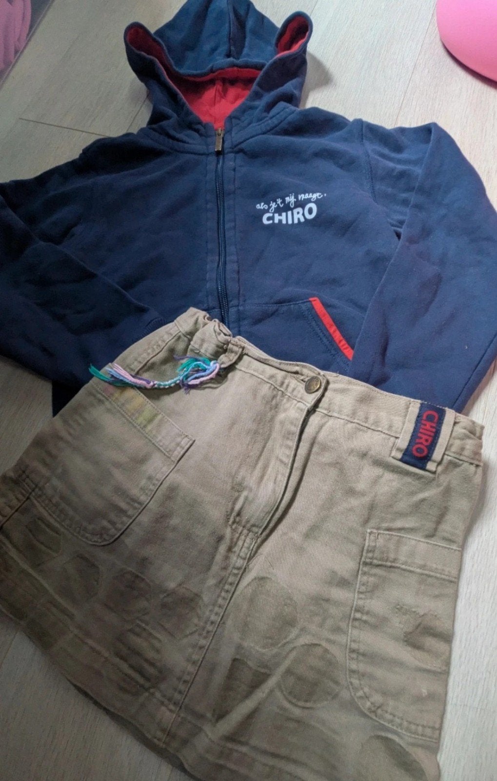 Chiro rok en trui maat 140, Envoi