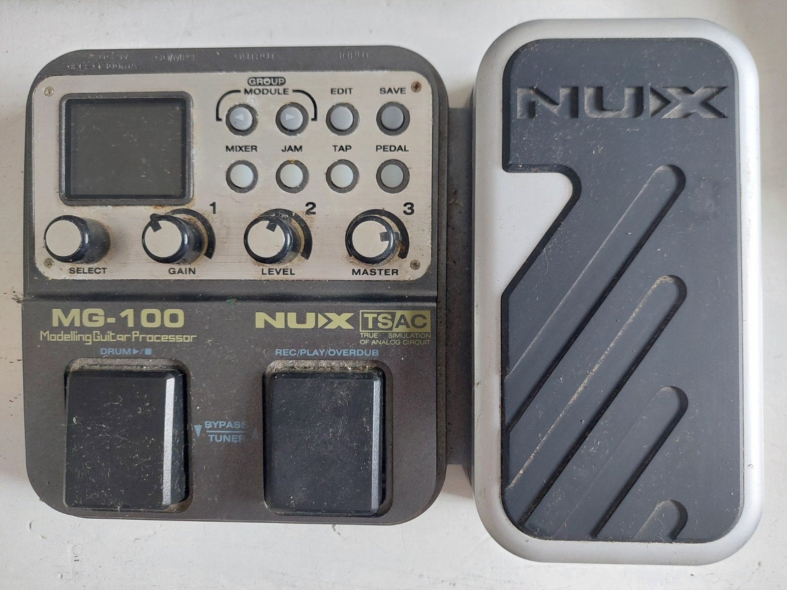 MG-100 NUX gitaareffect, Enlèvement, Utilisé, Delay ou Écho