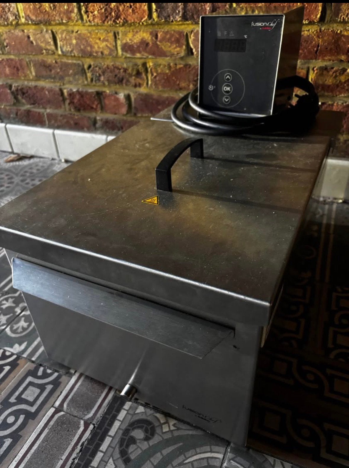 Bain-marie, Enlèvement, Comme neuf