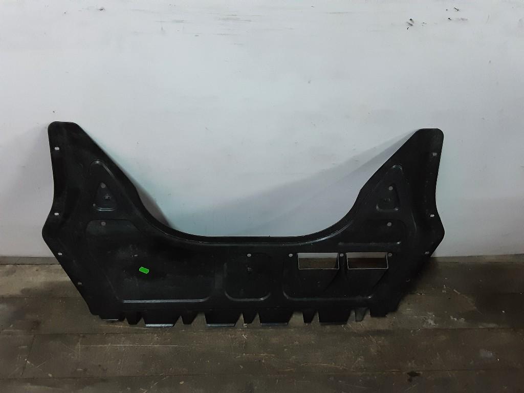 CACHE SOUS MOTEUR Volkswagen Golf V (1K1) (1K0825237J), Volkswagen, Mevr. I. Hauben, Utilisé, Rue de l'Espoir 34 34
4030  GRIVEGNÉE, BE