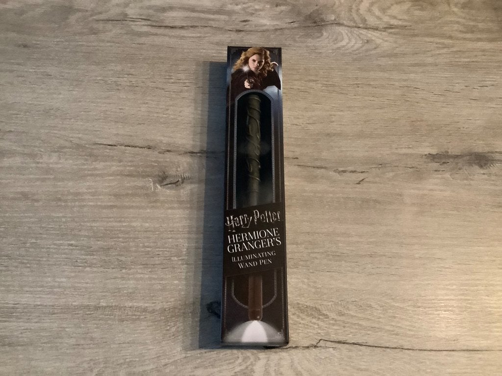 Harry Potter Hermione Granger's illuminating wandpen (Nieuw), Verzamelen, Harry Potter, Ophalen of Verzenden, Nieuw, Gebruiksvoorwerp