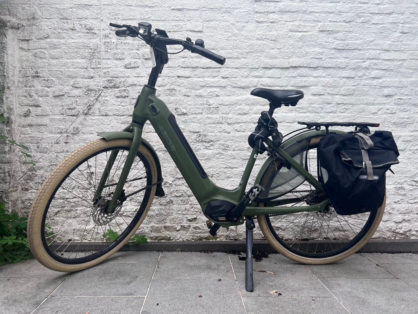 Azor schoorl elektrische fiets, Fietsen en Brommers, Zo goed als nieuw, 47 tot 51 cm, 50 km per accu of meer, Ophalen