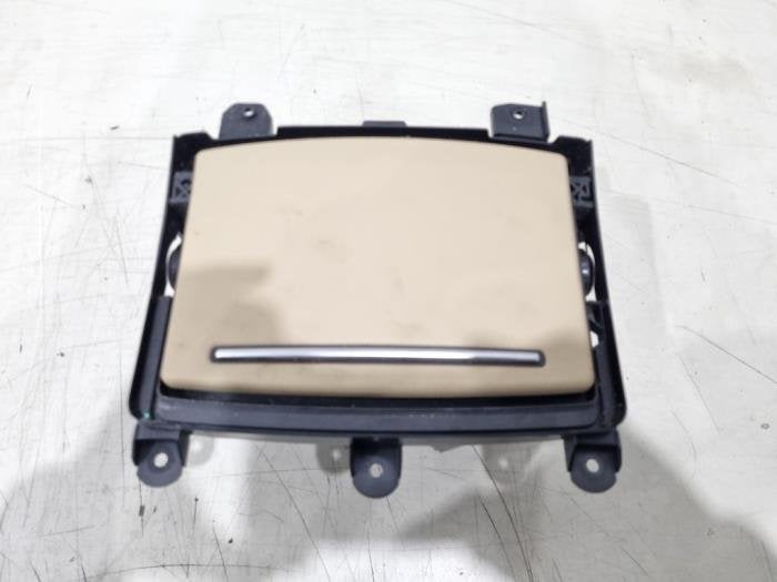 Porte-gobelet d'un Audi A7, -, 3 mois de garantie, Audi, Utilisé