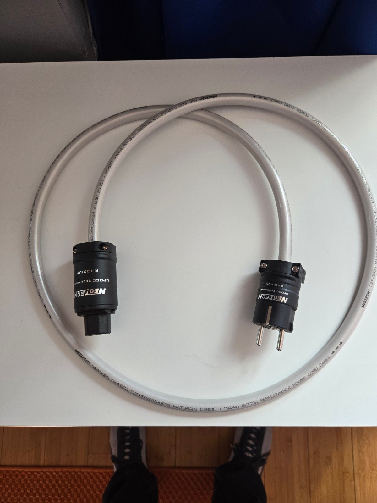 Câble secteur Neotech NEP-3003G – 1,5 m – fiches Rhodium, TV, Hi-fi & Vidéo, Câbles audio & Câbles de télévision, Enlèvement ou Envoi