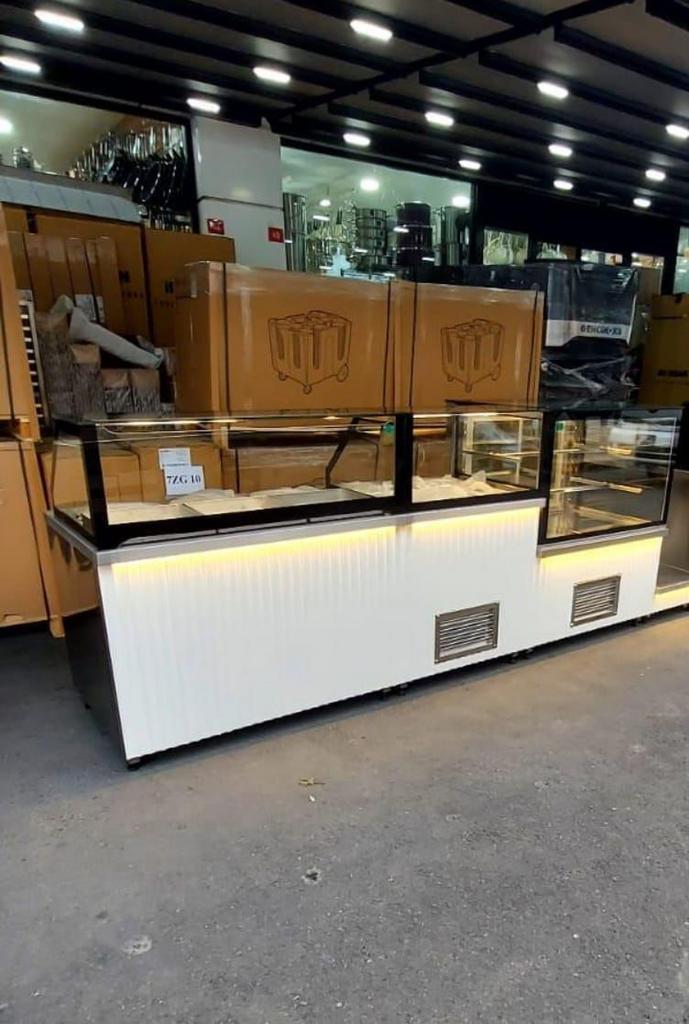 Professionele koelvitrine  + warmhoudbak– Nieuw, Enlèvement