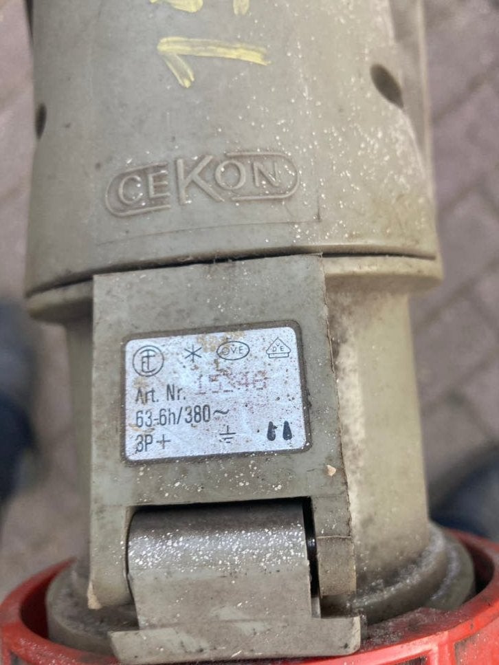 Cekon 15340 wandstopcontact en stekker, Ophalen of Verzenden, Gebruikt, Stopcontact