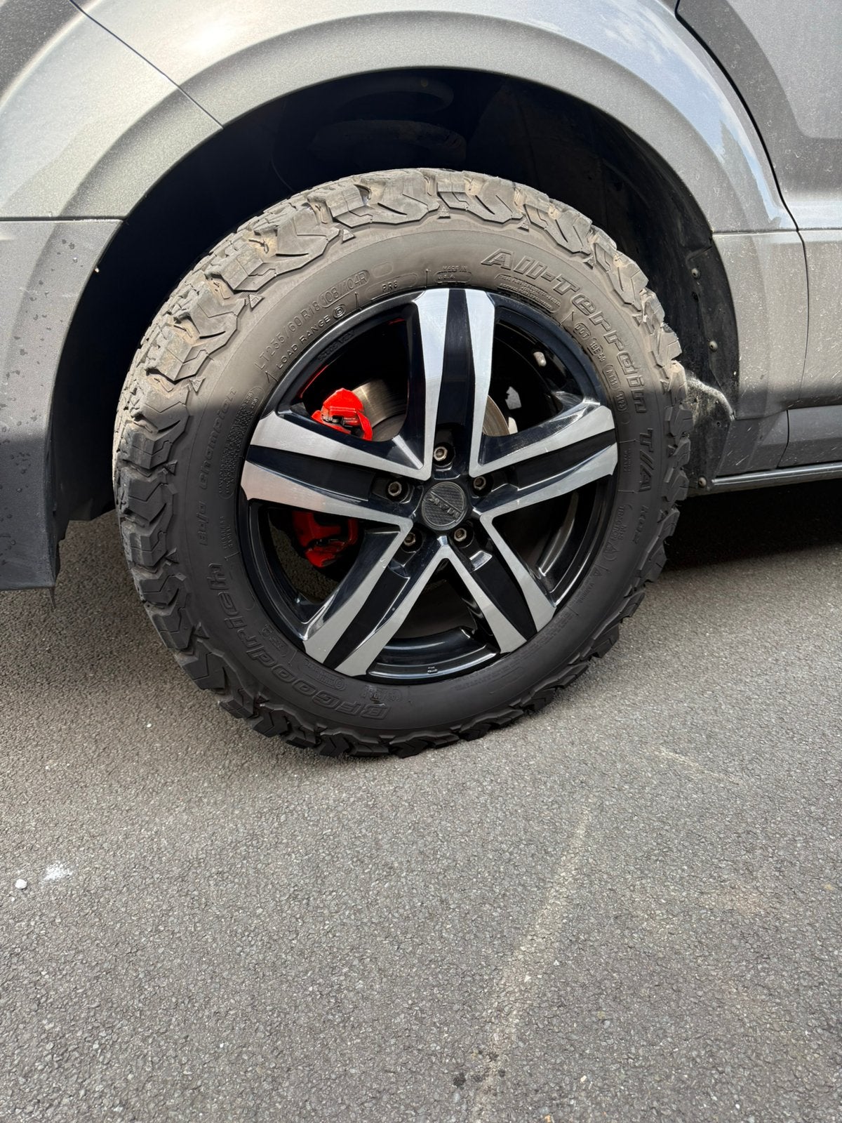 velgen + banden, Ophalen, 18 inch, Banden en Velgen, 235 mm
