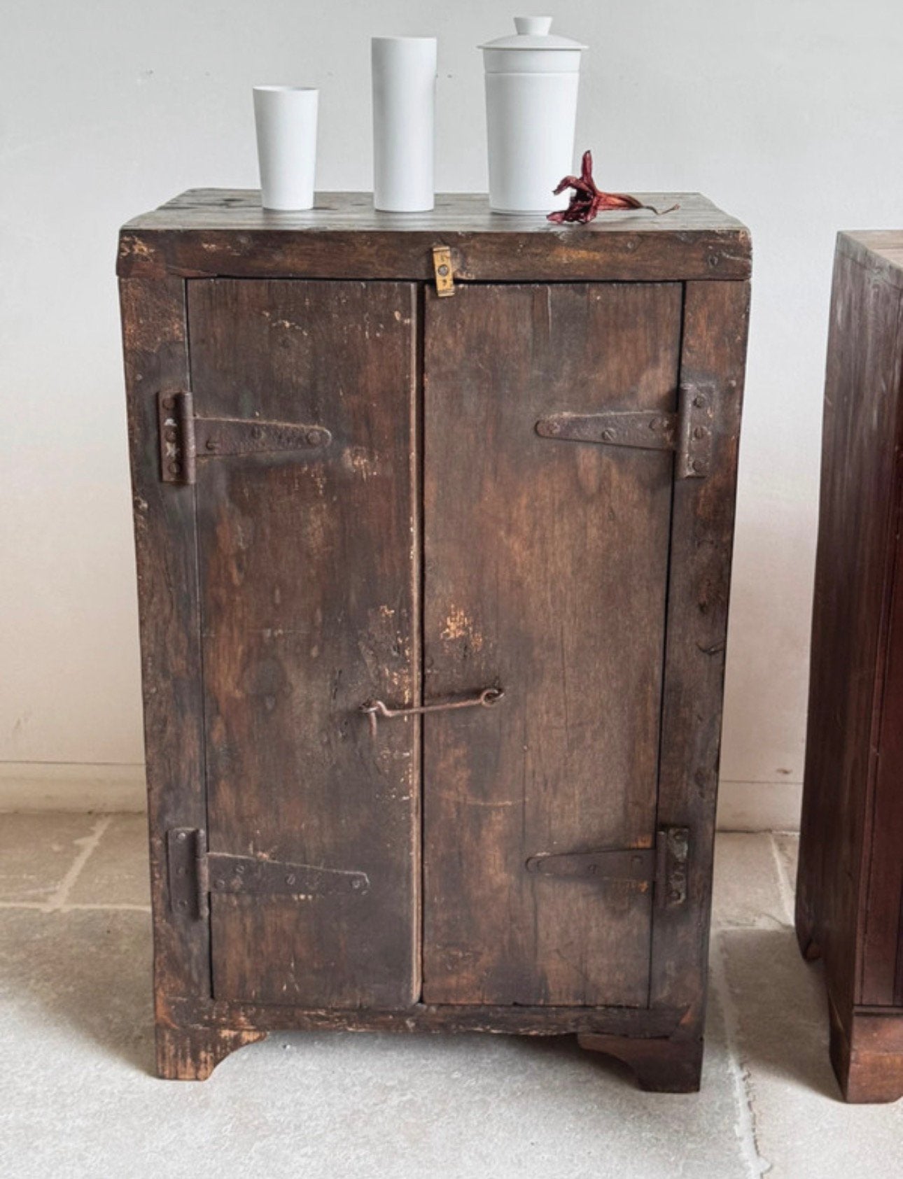 Wabi sabi cupboard, japans kastje, Enlèvement