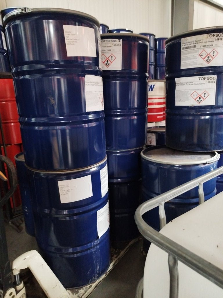 Fut métallique vide avec couvercle 200 litres, 150 litres ou plus, Enlèvement, Utilisé, Métal