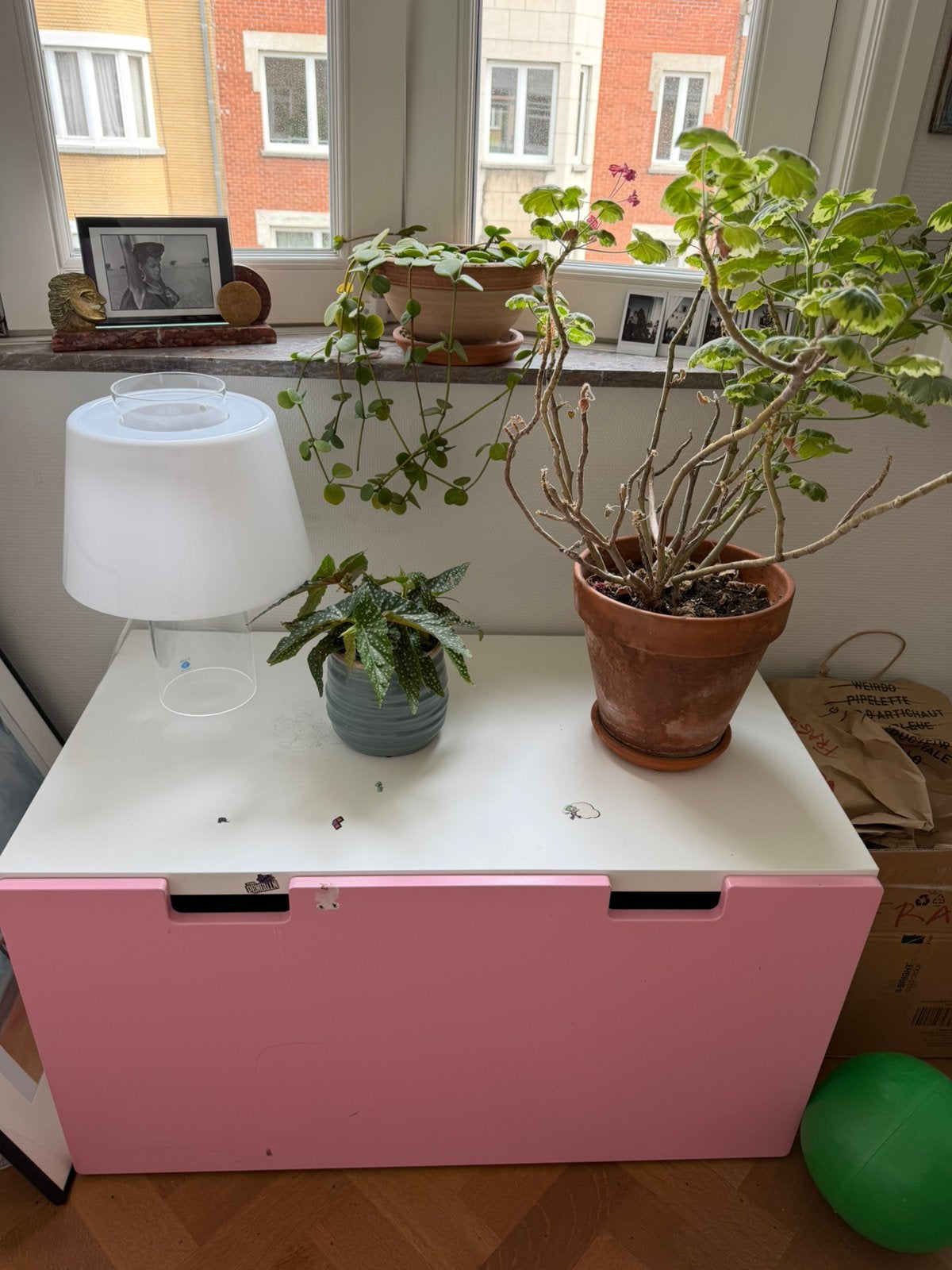 Banc / Coffre à jouets IKEA SMÅSTAD (STUVA) Blanc et Rose, Moins de 50 cm, 50 à 100 cm, Enlèvement, Utilisé