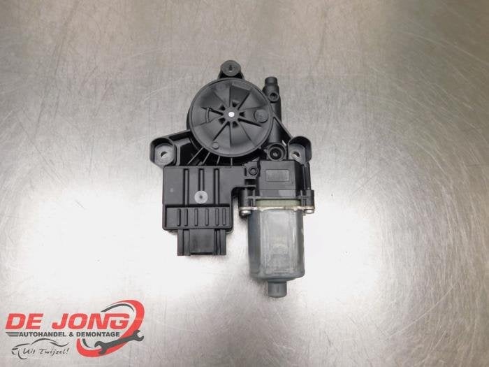 Moteur de vitre portière d'un Volkswagen Polo, Autos : Pièces & Accessoires, Volkswagen, -, 3 mois de garantie, Utilisé