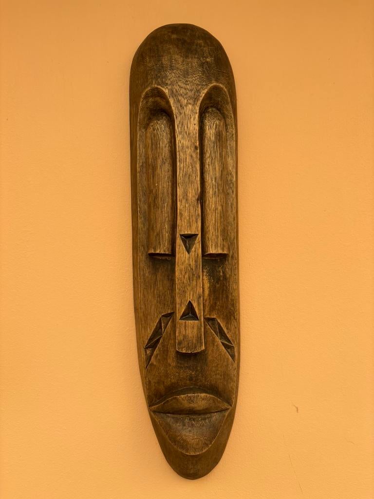 Masque mural africain en bois sculpté – déco ethnique, Antiquités & Art, Envoi