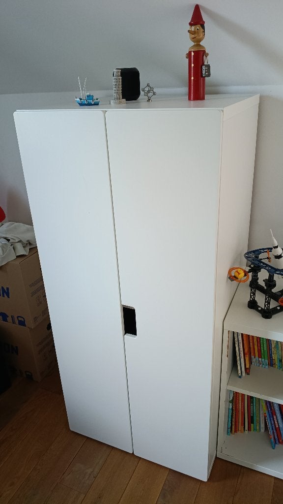Kast/ kinder, Avec porte(s), Strak, Comme neuf, Enlèvement