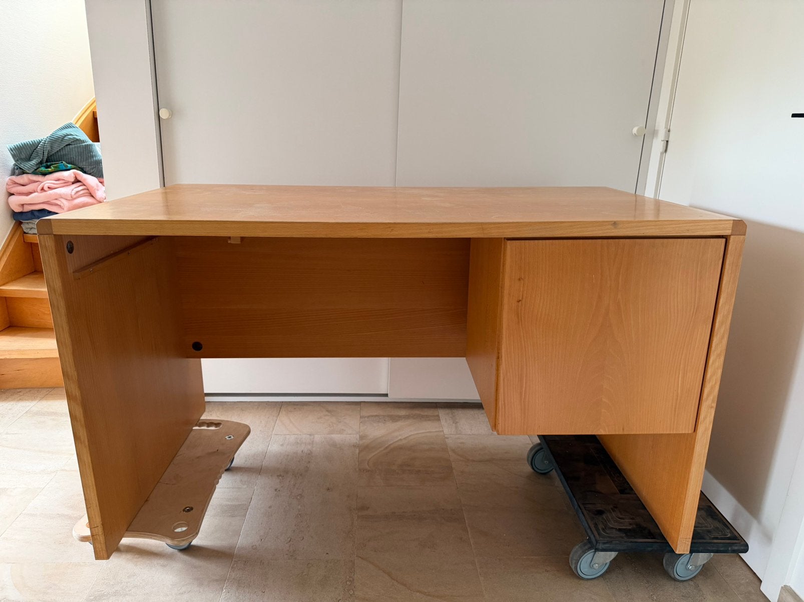 Volhouten vintage bureau, Huis en Inrichting, Bureaus, Vintage, Ophalen, Zo goed als nieuw