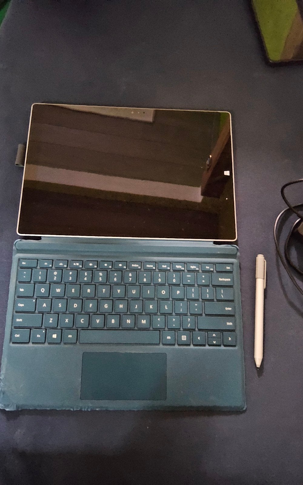 Ordinateur portable Microsoft Surface exécutant Windows 11,, Enlèvement ou Envoi