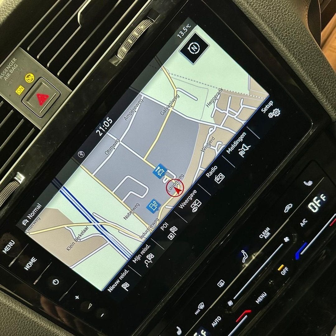 Volkswagen MIB1/2 High(MHIG/MHI2) firmware en/of navi update, Service 24h/24, Autres travaux