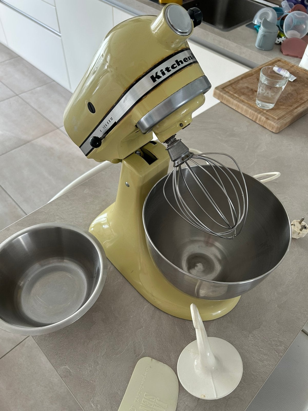 Deegkneder Kitchenaid, Ophalen