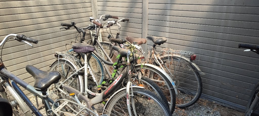 VÉLOS GRATUITS À RÉCUPÉRER, Vélos & Vélomoteurs, Enlèvement