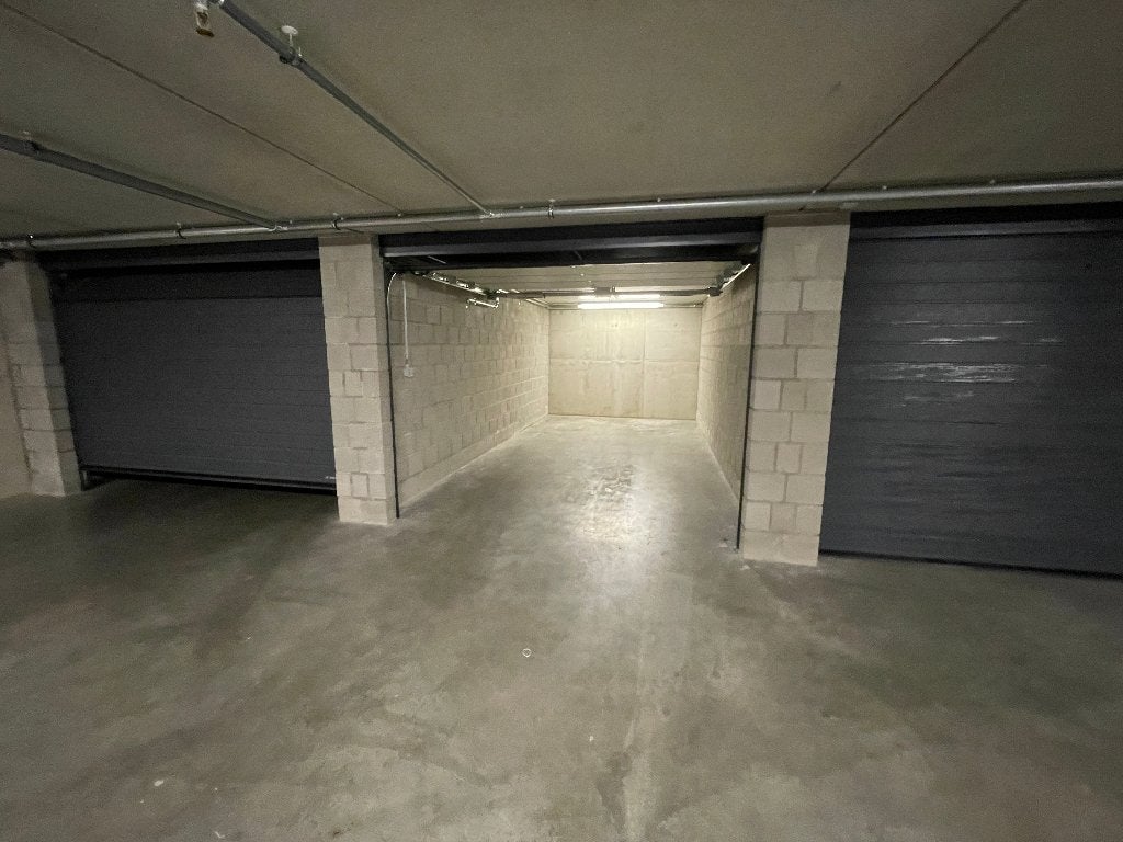 Ondergrondse garagebox, Immo, Maisons à vendre, Autres types, Scherpenheuvel-Zichem, Province du Brabant flamand, Jusqu'à 200 m²