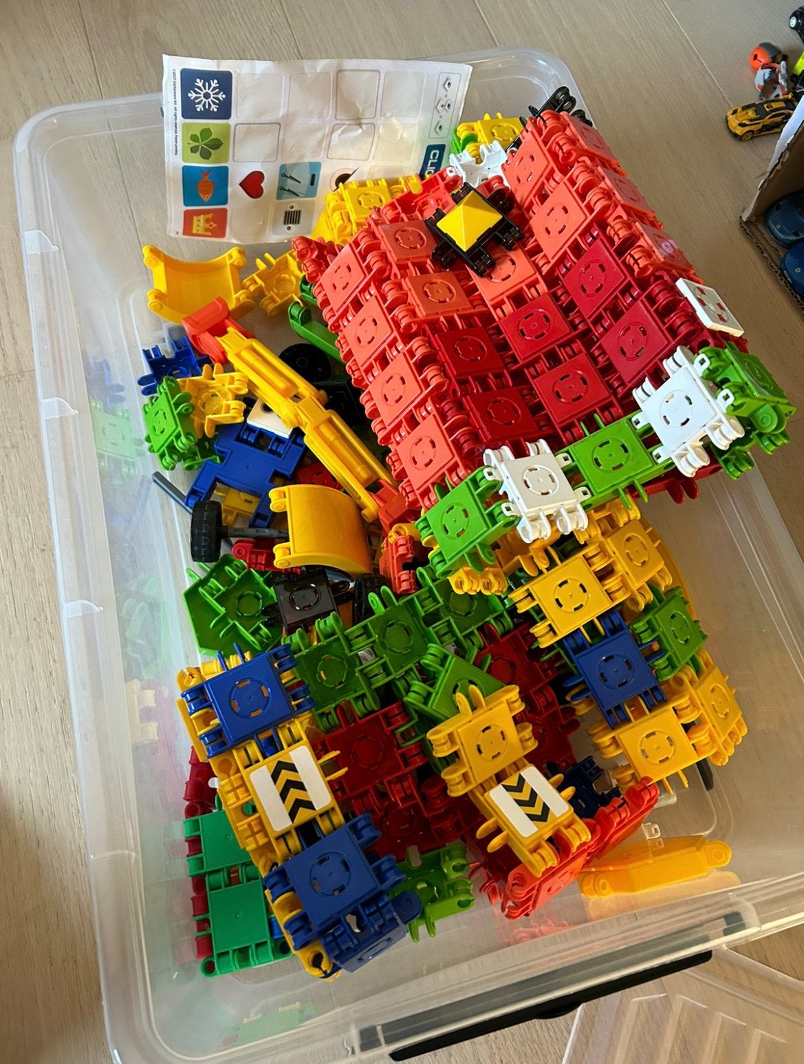 Clicformers, Ophalen, Zo goed als nieuw