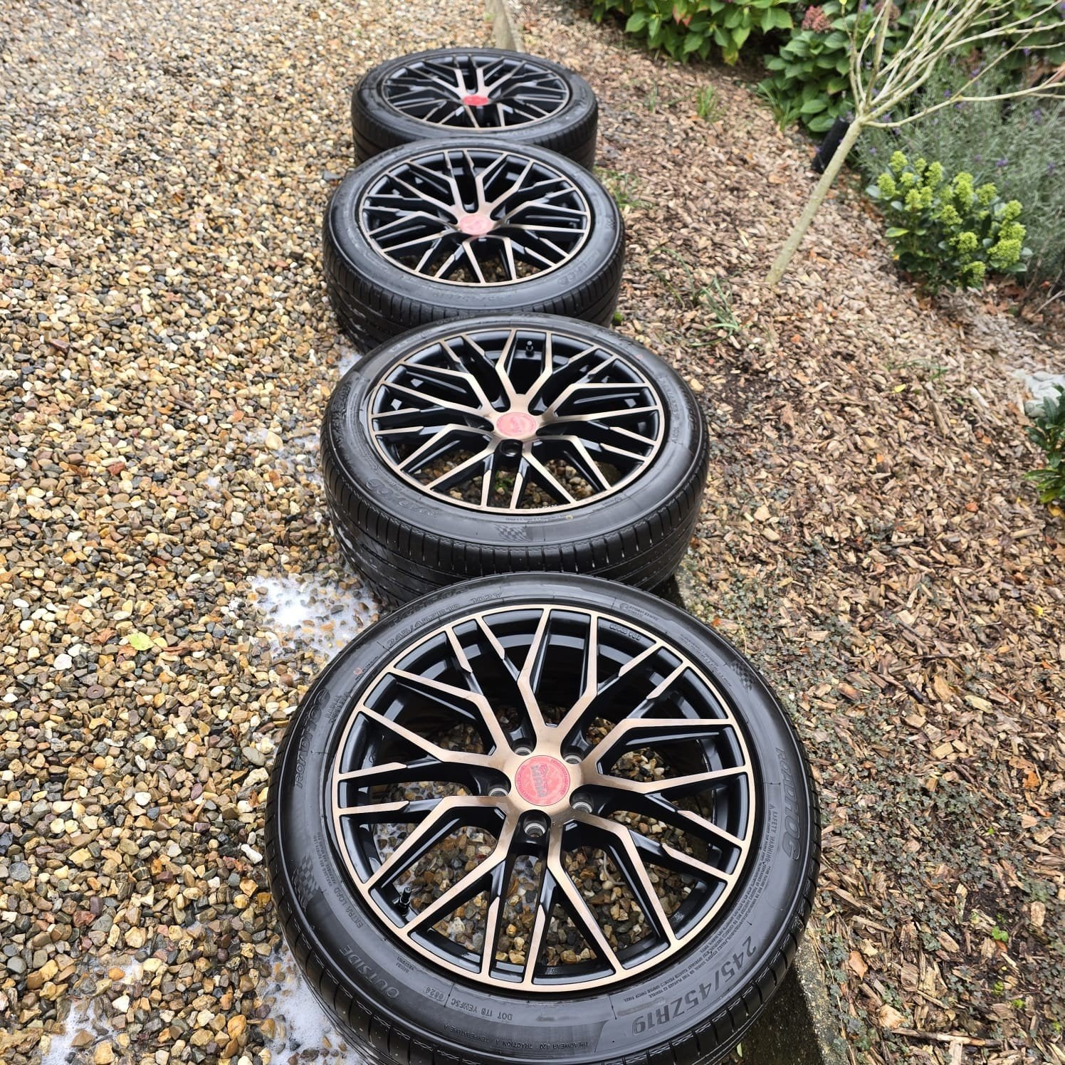 19 inch, Enlèvement, 19 pouces