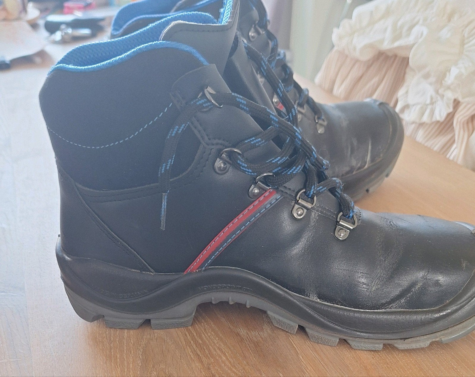 werkschoenen atlas, Ophalen, Zo goed als nieuw