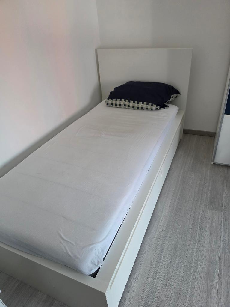 90 bedden, Ophalen, Zo goed als nieuw, Overige typen