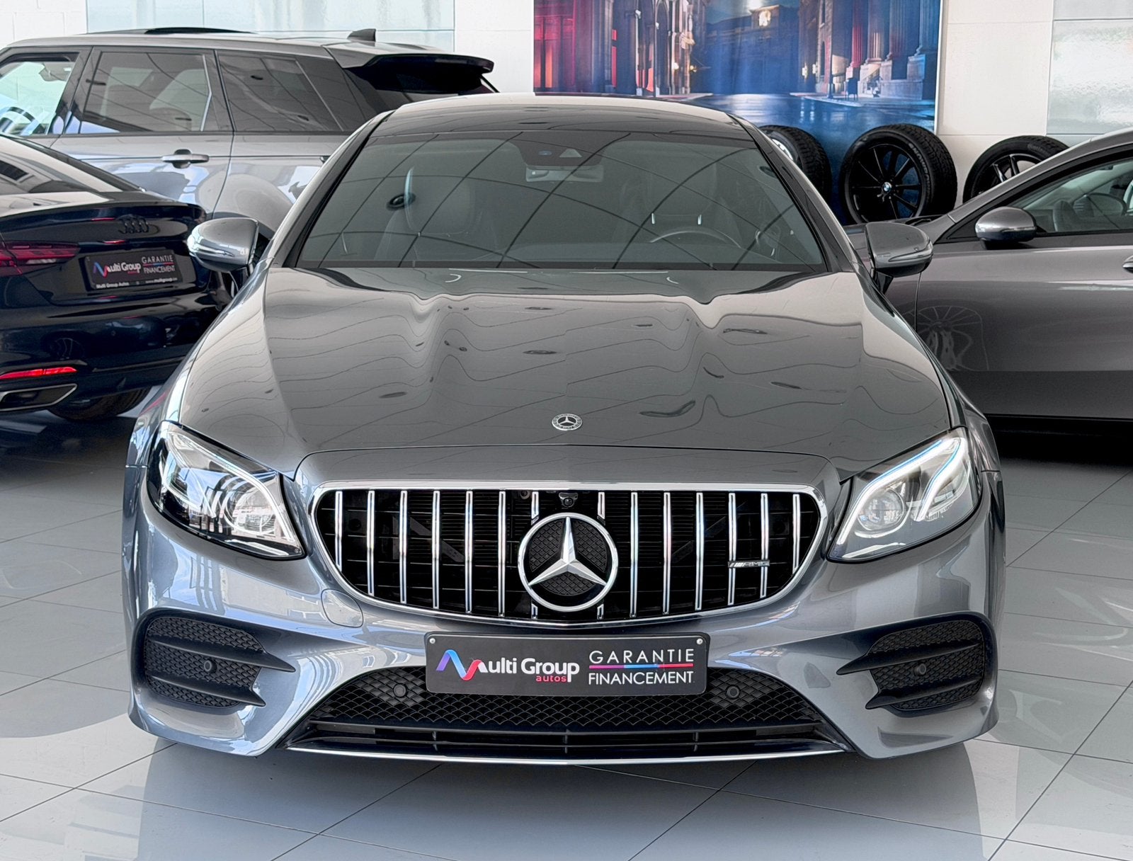 Mercedes E 220 d Coupe ///AMGGARANTIE 1AN*Toit Ouv*45.000km, Autos, Cuir, Argent ou Gris, Achat, 143 kW