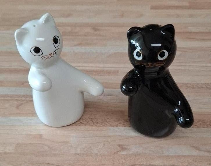 Salière et poivrière Hugcats, Pylones, neuve, Maison & Meubles, Enlèvement ou Envoi, Neuf