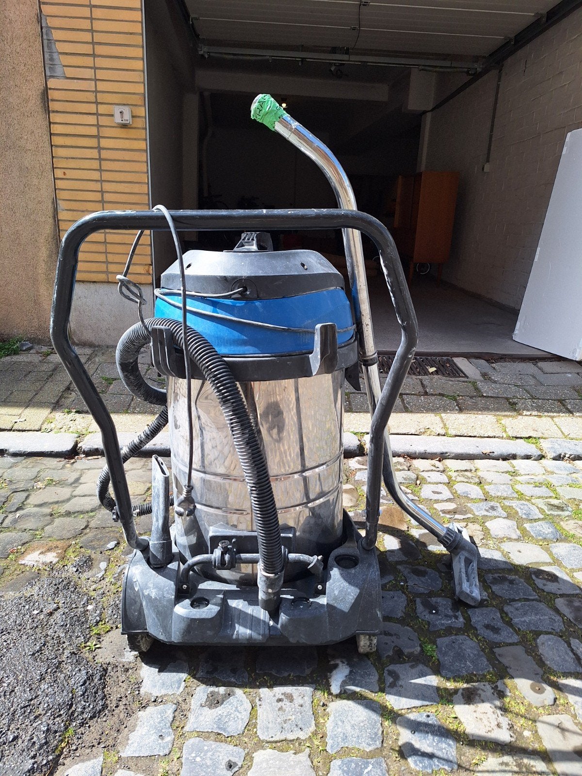 Hyundai bouwstofzuiger met dubbele motor 80 liter, Ophalen