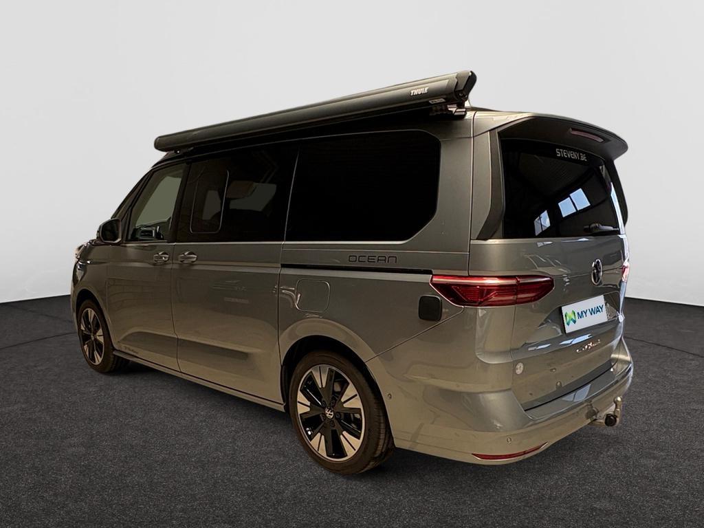 Volkswagen Multivan T7 Long eHybrid (PHEV) California   2.0, Autos, Volkswagen, Rouge, Achat, Boîte manuelle, 180 g/km