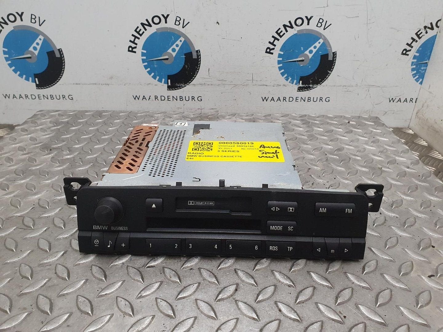 BMW 3 SERIES E46 320i Executive  RADIO 2001, Enlèvement ou Envoi, Utilisé, Stiba membre