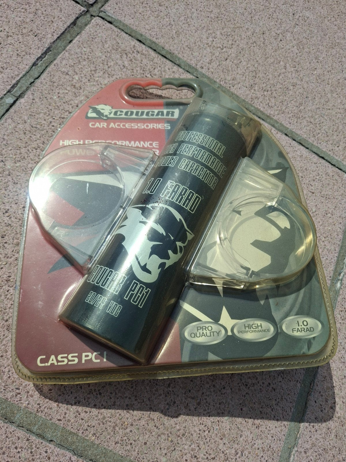 Cougar 1.0 Farad Digitale Power Condensator Auto, Auto diversen, Autospeakers, Ophalen of Verzenden