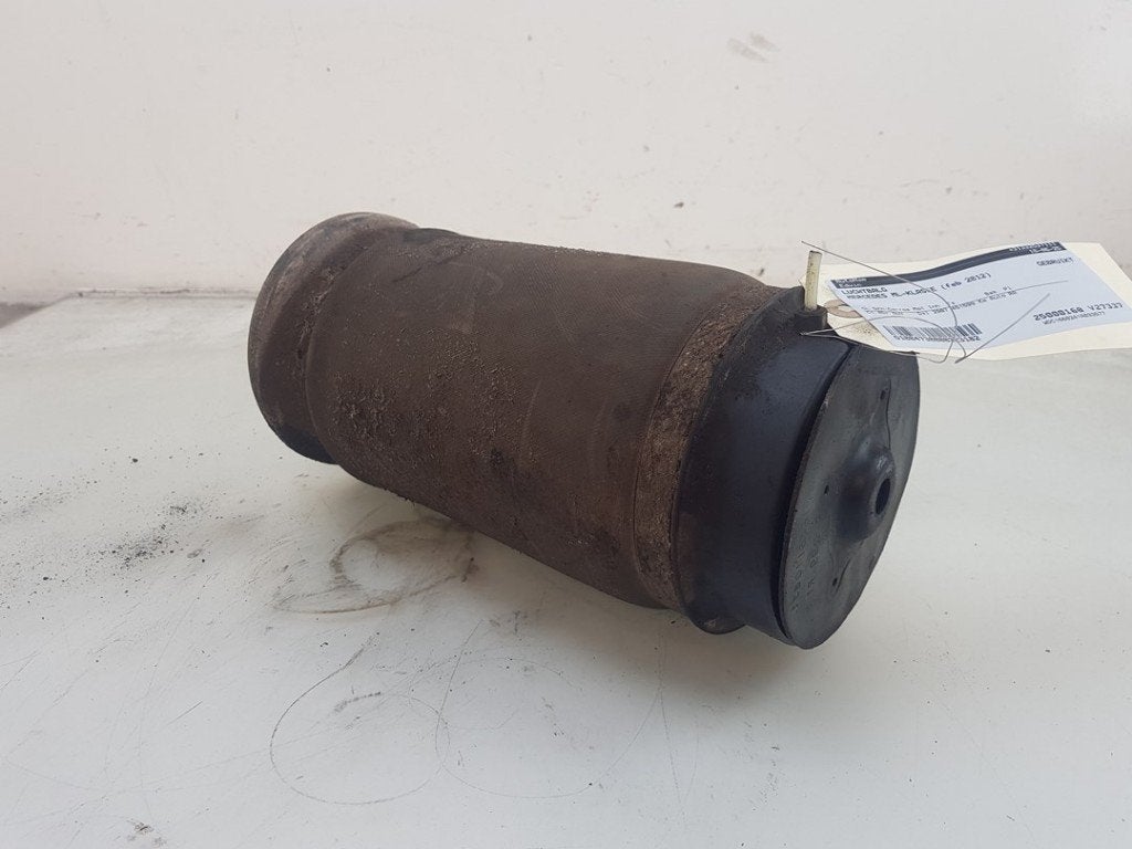SOUFFLET DE SUSPENSION ML III (166) (|A1663200325|), Utilisé, Mercedes-Benz