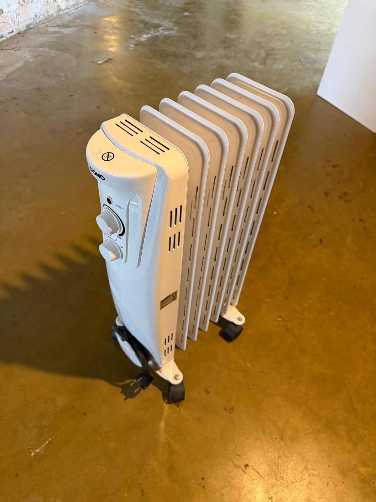 Mobiele olieradiator, Doe-het-zelf en Bouw, Verwarming en Radiatoren, Ophalen, Zo goed als nieuw