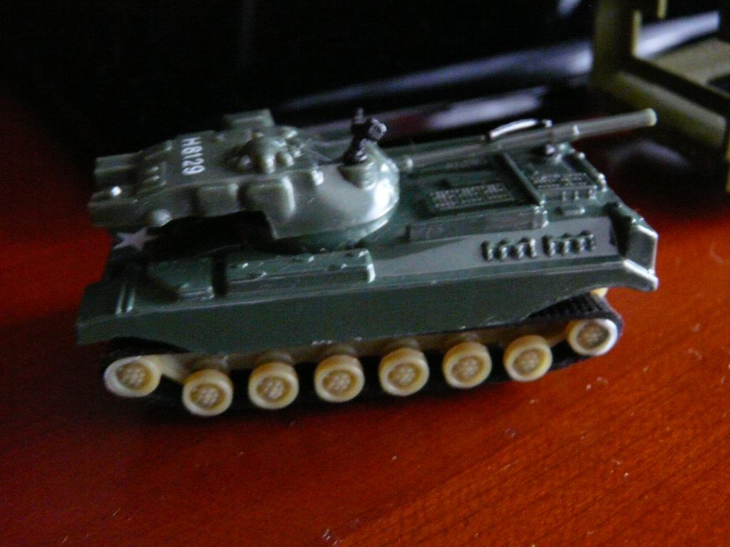 aantal leger voertuigen en materiaal in kunststof en metaal, Verzamelen, Ophalen, Landmacht, Overige typen