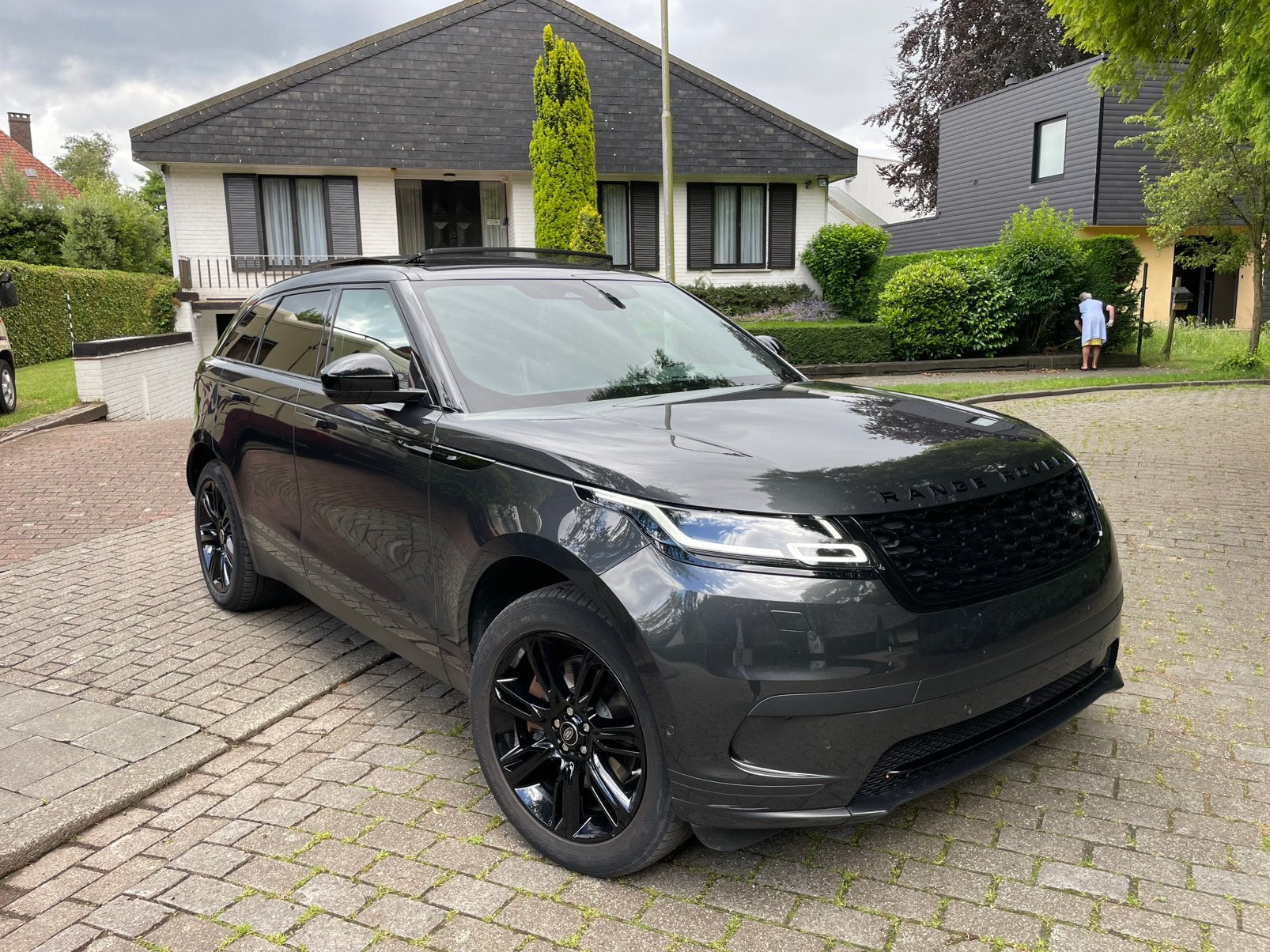 Land Rover Velar  2021*91.000km*Pano*Camera*Xenon*Ass*Keyles, Auto's, Automaat, Range Rover Velar, Leder, Bedrijf