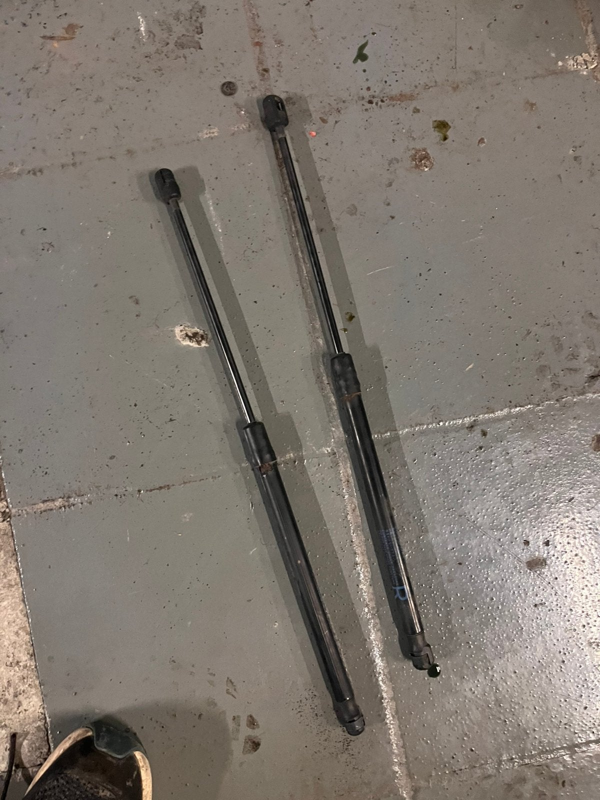 A vendre toutes pieces suzuki swift essence, Autos : Pièces & Accessoires, Enlèvement ou Envoi, Suzuki