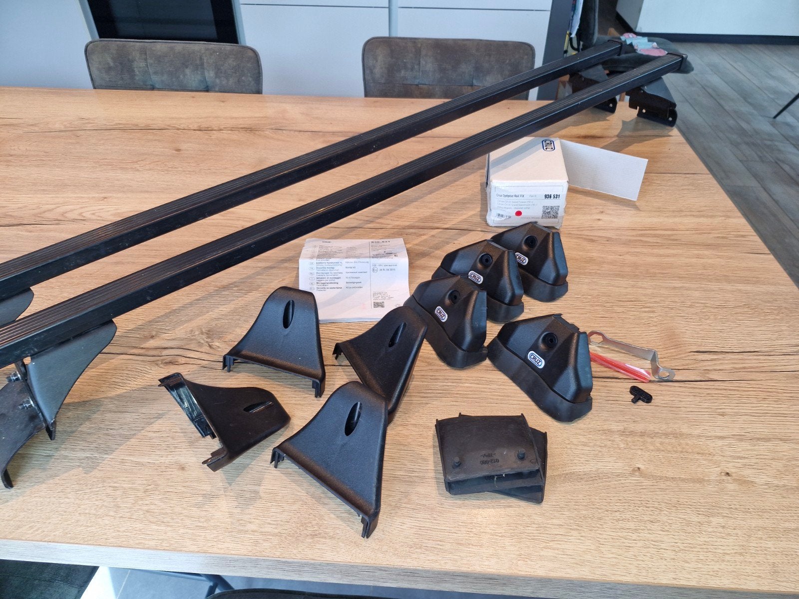 Attaches + barres de toit Citroen C4 Grand Picasso + SpaceTo, Enlèvement, Utilisé