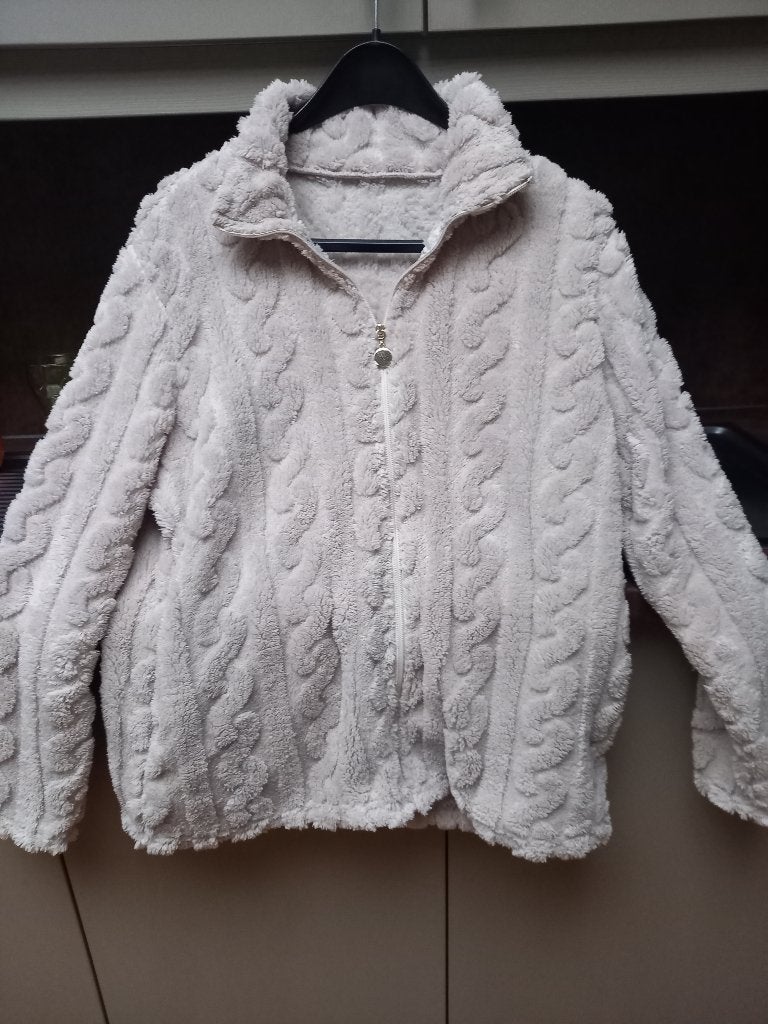 Nieuwe Damespull van Damart 100% polyester maat 46/48, Kleding | Dames, Ophalen, Maat 46/48 (XL) of groter, Nieuw, Grijs