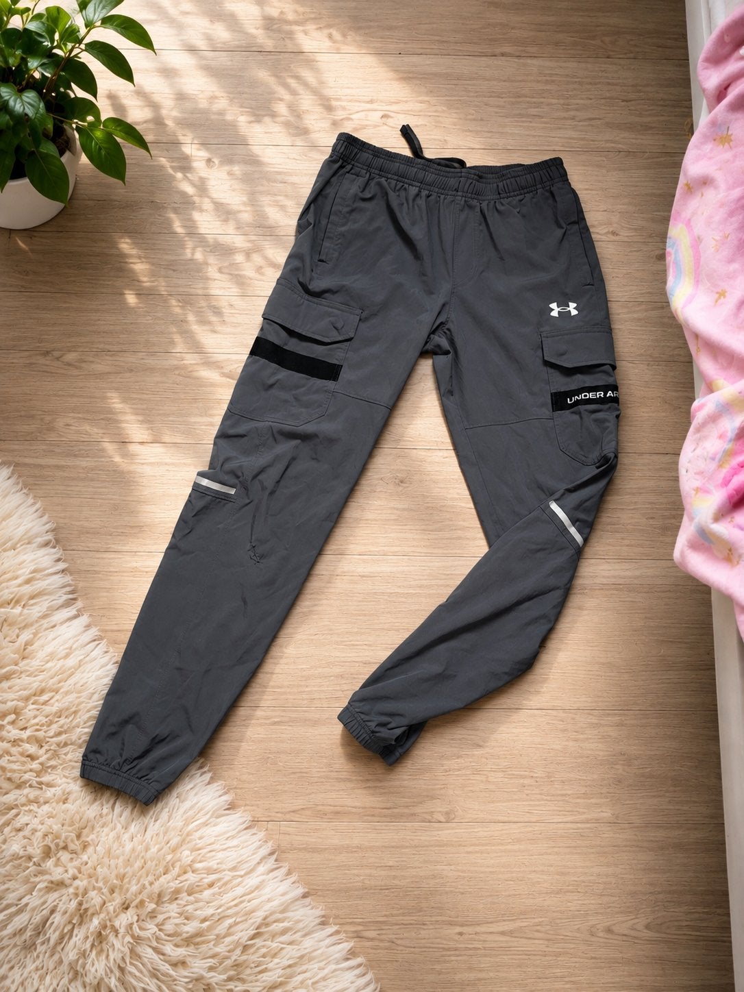 UA cargo broek, Kleding | Heren, Sportkleding, Ophalen, Zo goed als nieuw, Grijs, Algemeen