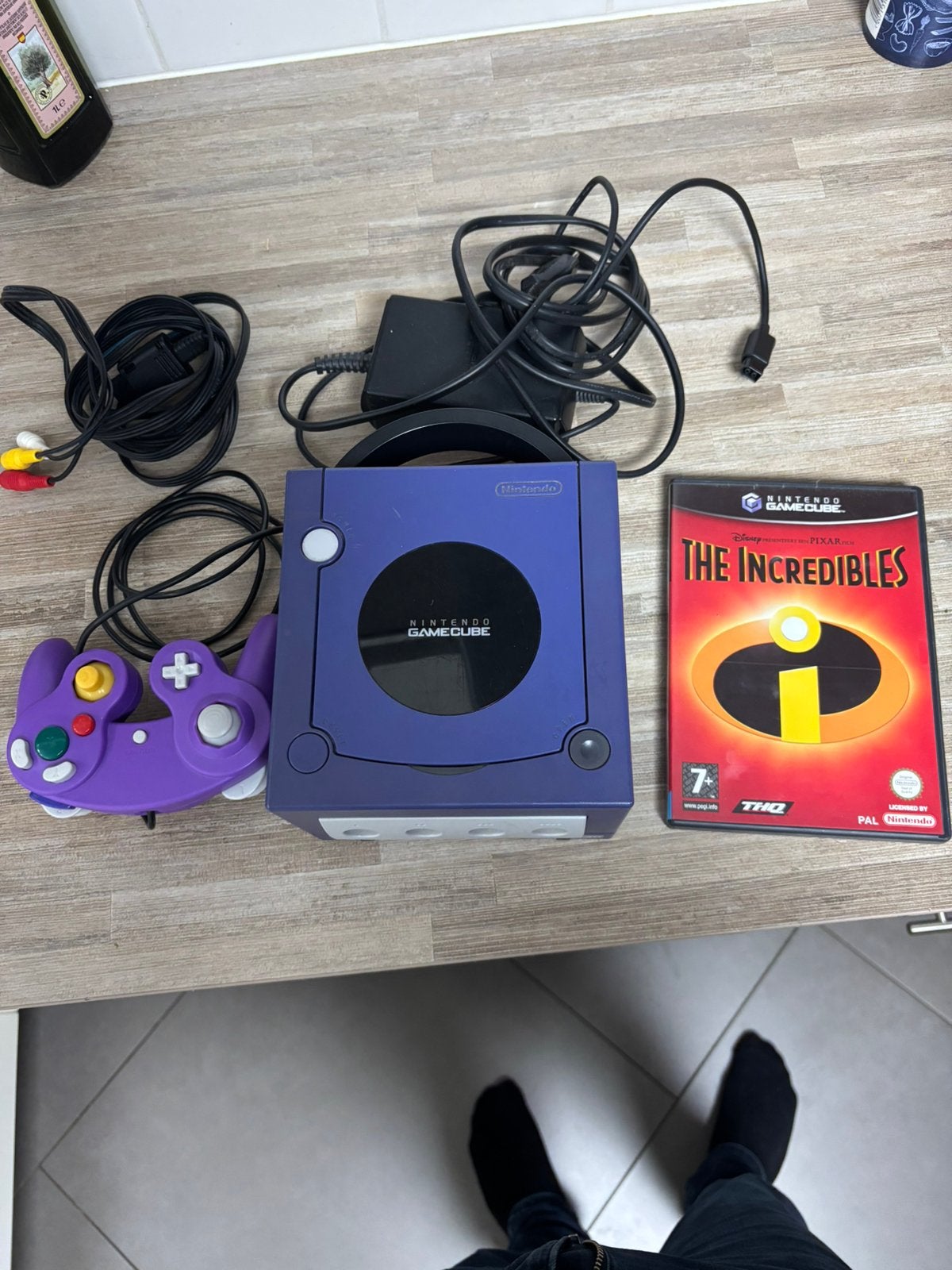 Gamecube + 2 games, Ophalen, Paars, Met 1 controller, Gebruikt