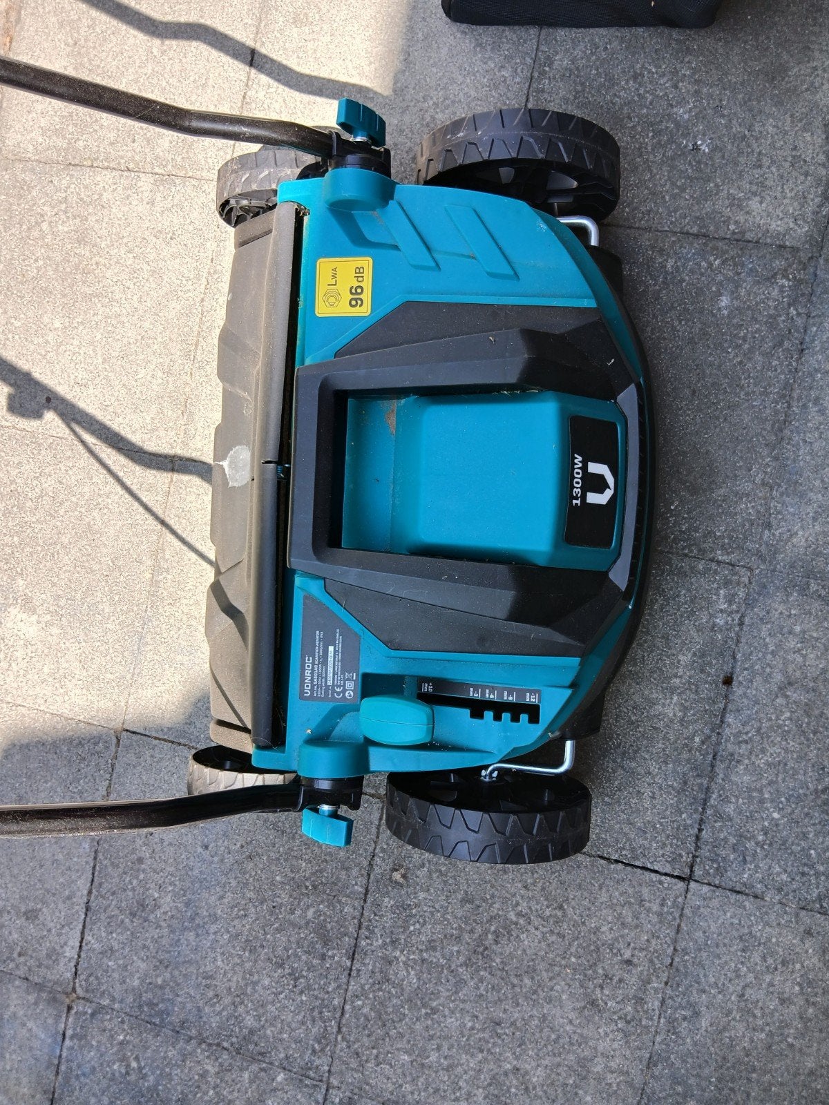 verticuteer machine, Tuin en Terras, Verticuteermachines, Ophalen, Zo goed als nieuw, Elektrisch, Vonroc