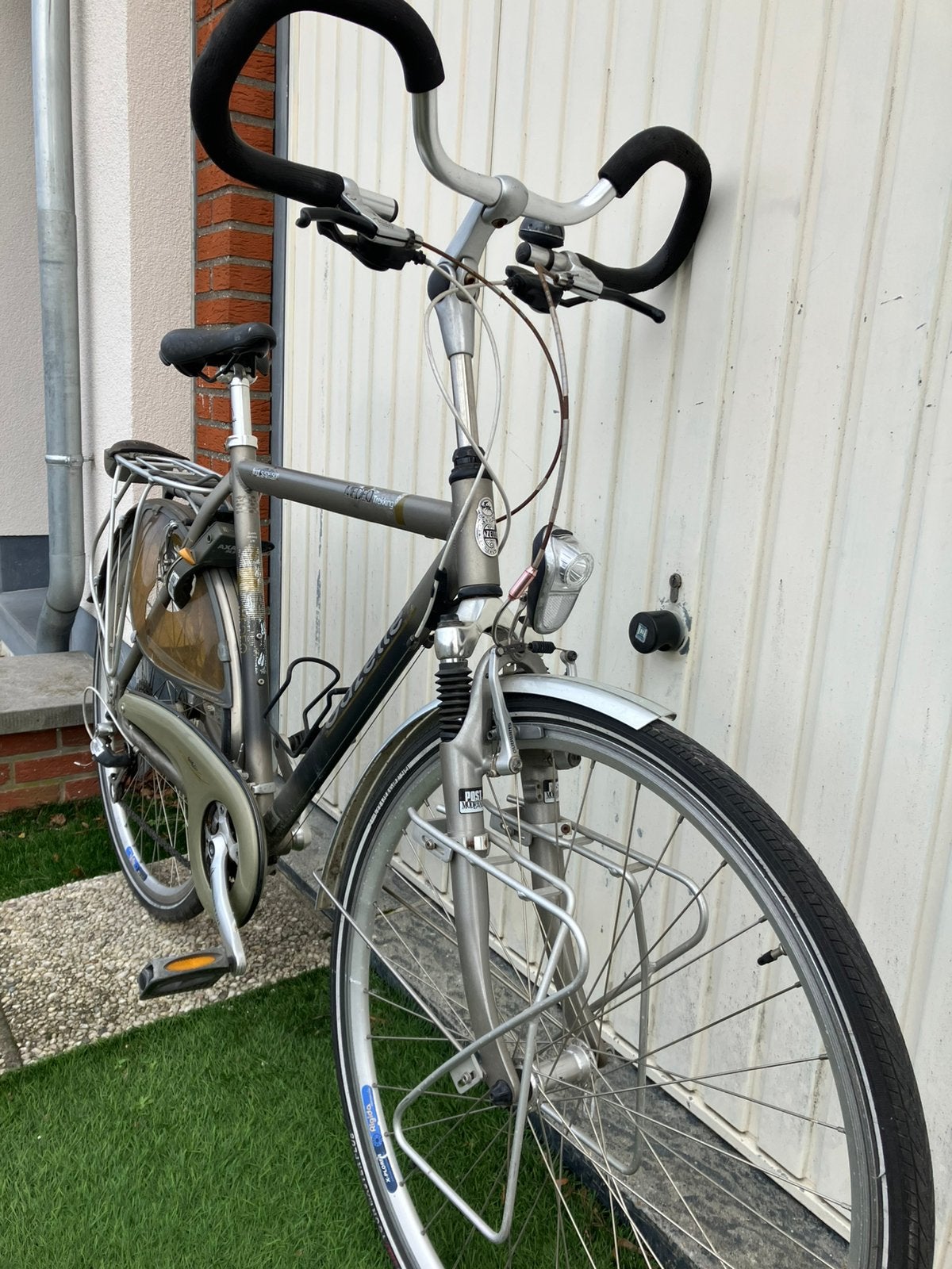 Gazelle Médéo, Vitesses, Frein sur jante, 57 à 61 cm, Enlèvement