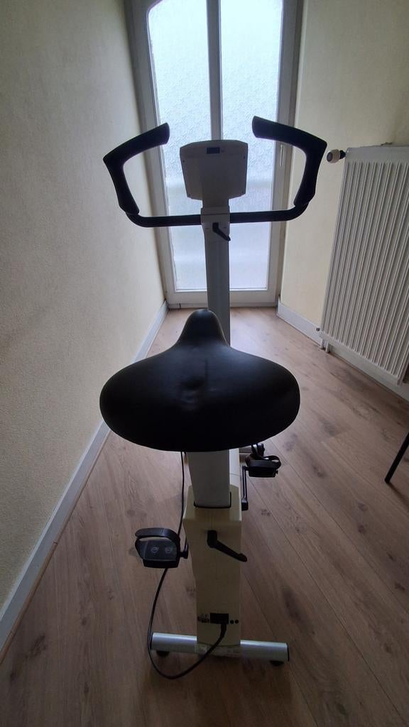 Medische fiets (MARQUETTE), Sport en Fitness, Gebruikt, Metaal, Benen