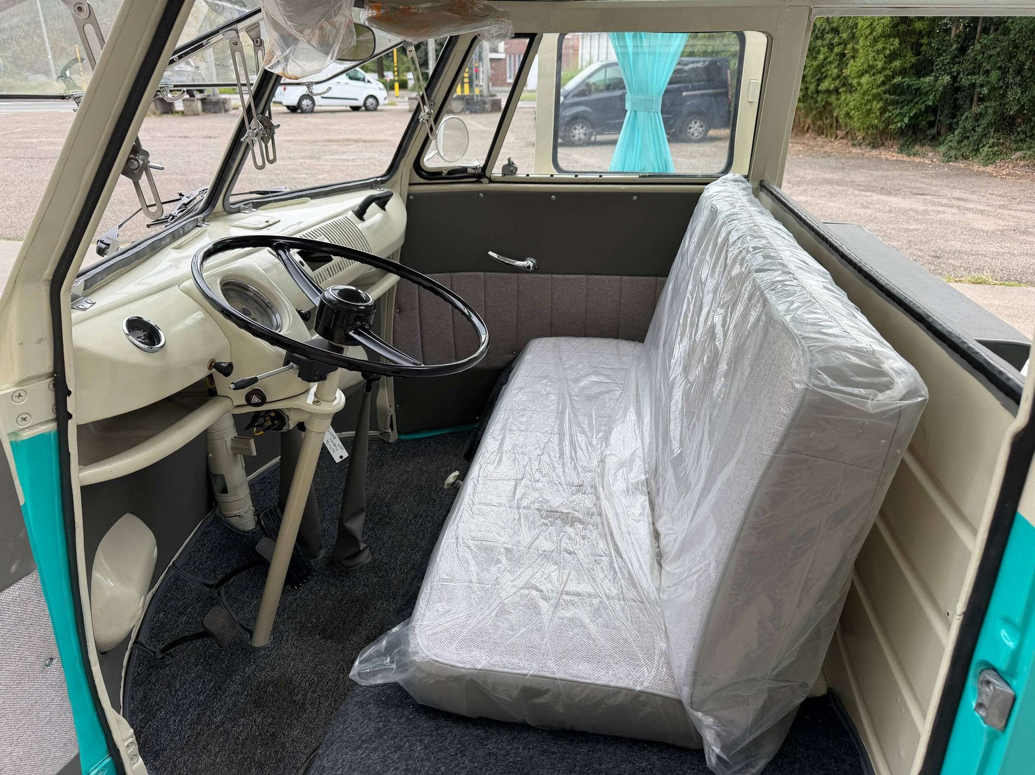 Volkswagen T1 Kombi Samba Style 23 Window Safari Windows, foto 11