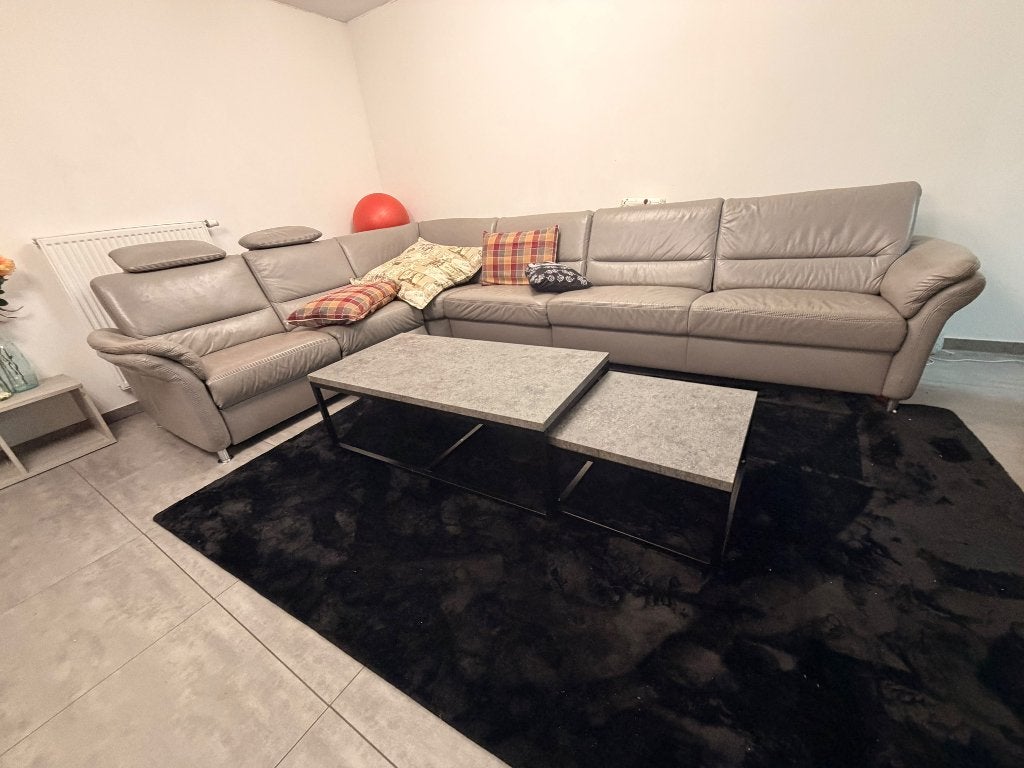 Fauteuil gris cuire, Maison & Meubles, Autres dimensions, Banc d'angle, Comme neuf, Enlèvement